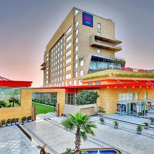 Radisson Red Chandigarh Indien
